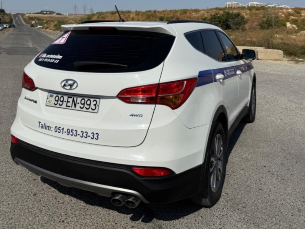 Hyundai Santa Fe 2015 icarəsi, Bakı