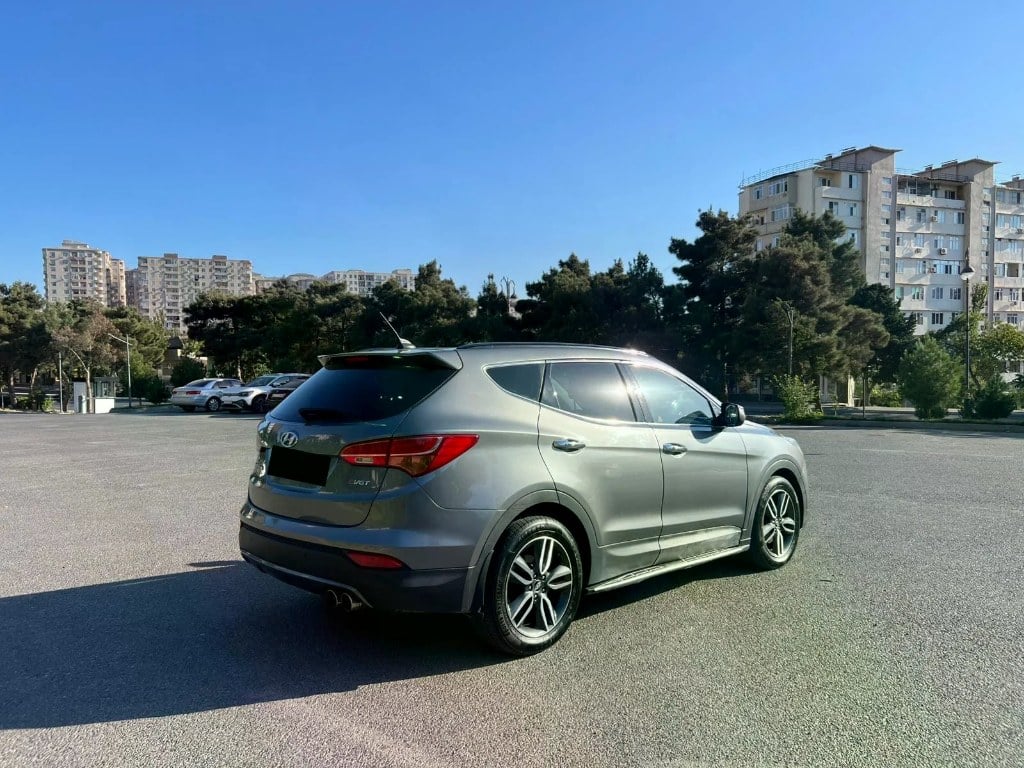 Hyundai Santa Fe 2015 icarəsi, Bakı