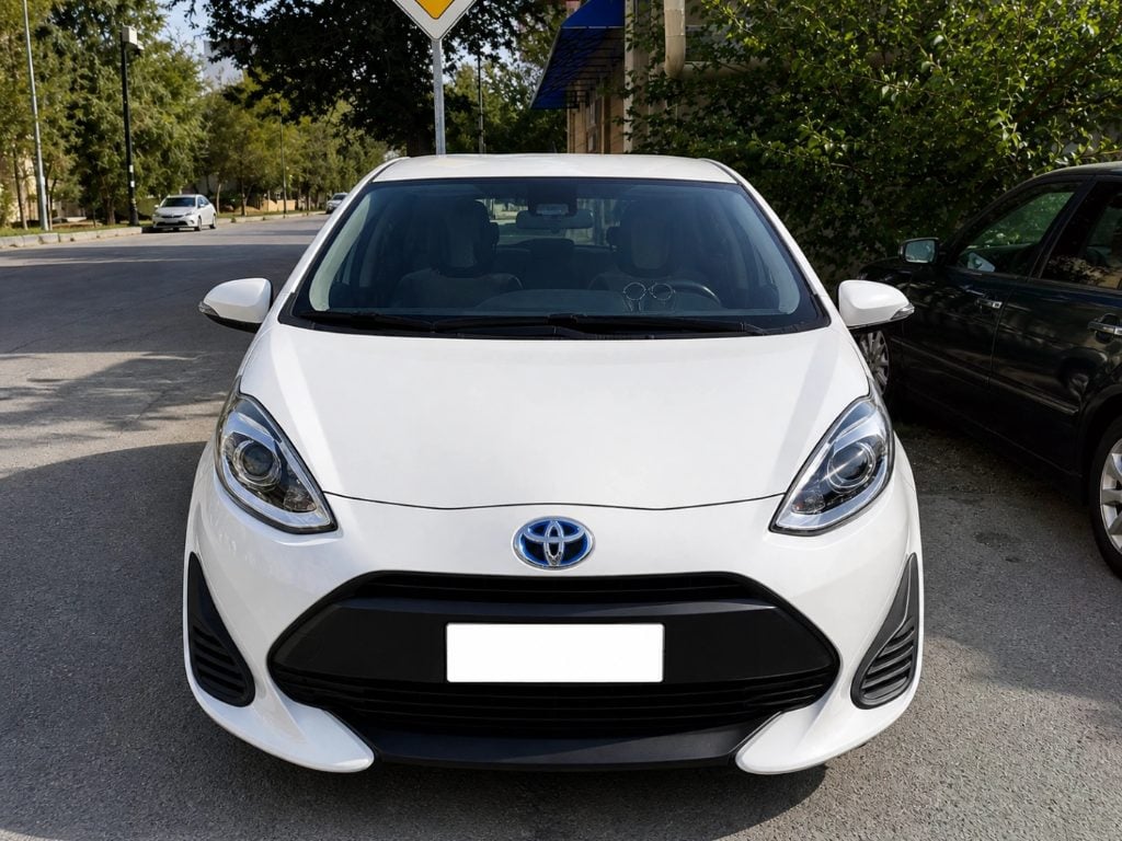 Toyota Aqua 2019 rental, Baku